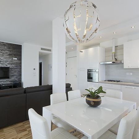Apartament Attico Stema Luxury Misano Adriatico Zewnętrze zdjęcie